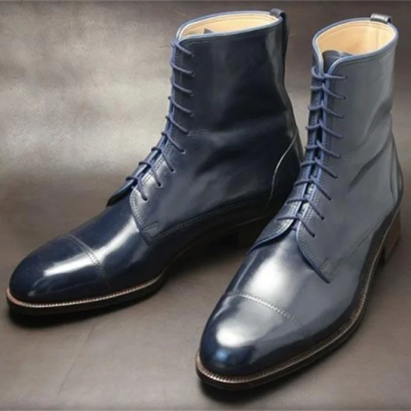 

2021 New Men Shoes Handmade Blue PU Classic Three-stage Wingtip Lace-up Fashion Trend Casual Christmas Dress Short Boots ZZ409