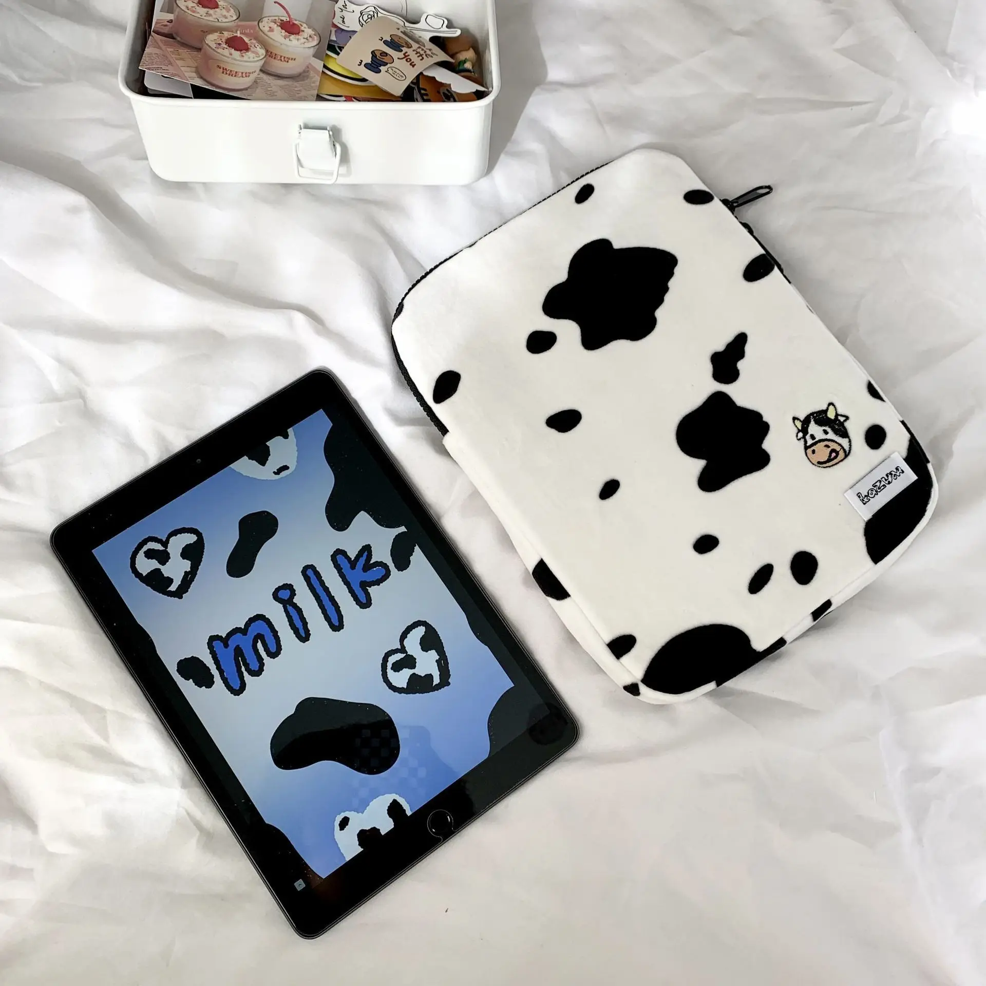 

New Cartoon Cow Protective Sleeve Pouch for Ipad Air 4 Pro 11 12.9 Tablet Case 14 15.6 Inch Notebook Computer Storage Liner Bag