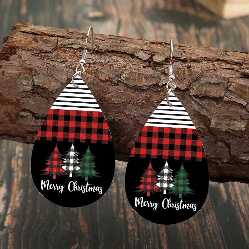 

European and American Fashion Jewelry Christmas Tree Earrings Stitching Red Lattice Christmas Tree Striped Leather Earrings