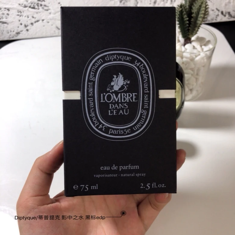 

Новый высококачественный парфюм унисекс, для мужчин и женщин, золотой флакон, долговечный Деревянный Цветочный натуральный вкус для мужчин...