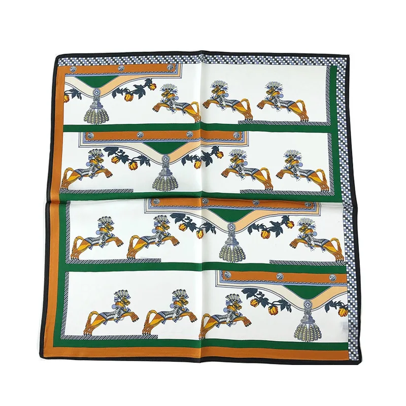 

2020 Hot Hijab Winter Scarf 100% Silk Scarves Brand Spring Square Satin Small Squares Female Pashmina Poncho Foulard Bandana