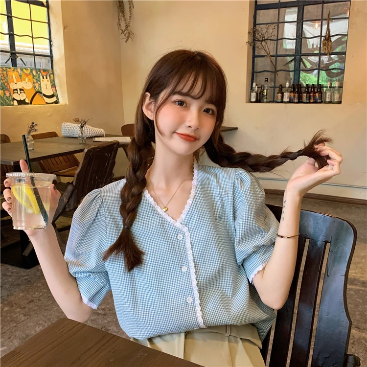 

Women's Clothing Summer New Fashion Lace Patchwork Plaid Puff Short Sleeve Tees Korean Sweet Style V-neck Single-breasted Tops
