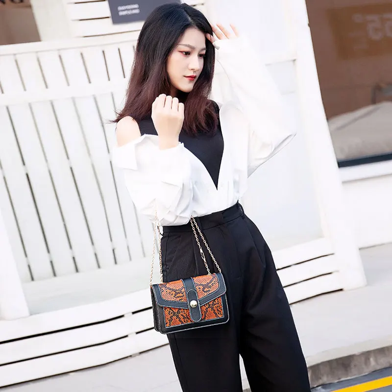 

Snake Pattern Ladies Bag Shoulder Bag For Women Elegant Luxury Female Messenger Bag Fashion Casual Phone Purse Mini Square Bags
