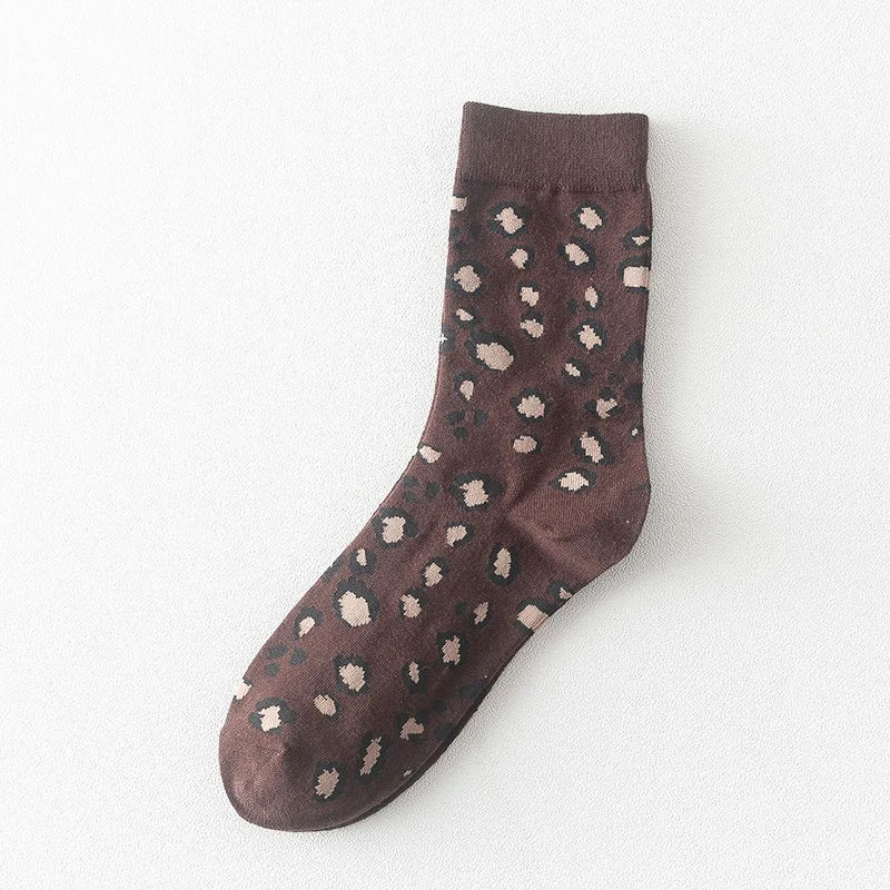 New Fashion Women Leopard Print Socks Spring Autumn High Street Popular Leopard Socks Sexy Wild Trendy Animal Print Warm Socks