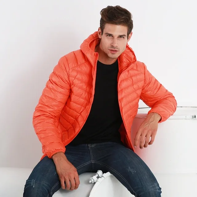 

2020 Fashion Down jacket for men, light, with cap, light, portable, windproof, warm, with feather, parka