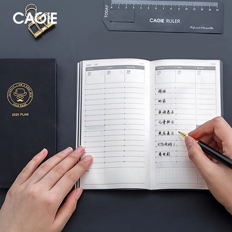 Календарь планировщик на 2020 год записная книжка формата A6 журнал расписание для