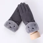 Зимние новые теплые и бархатные милые маленькие перчатки в виде животных с кружевом и тремя рядом пуговиц, женские двойные плотные плюшевые перчатки для вождения для сенсорных экранов