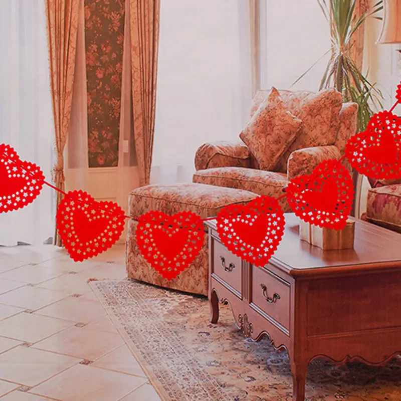 

2017 Hot Selling 3 Meter Party Garland wedding Party Banner Bunting Red Heart Love Nonwovens Fabric Flag For Wedding decoration