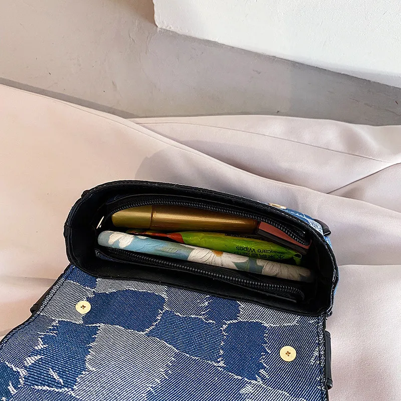 

Unique Lapel Clothes Shape Crossbody Bags for Women 2020 New Fashion Gold Chain Sling Bag Ladies Personalized Denim Shoulder Bag