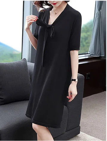 

Western Style Plus Size Ladies Summer 2020 New Loose Belly Cover Dress V-neck Temperament Age Reduction A672
