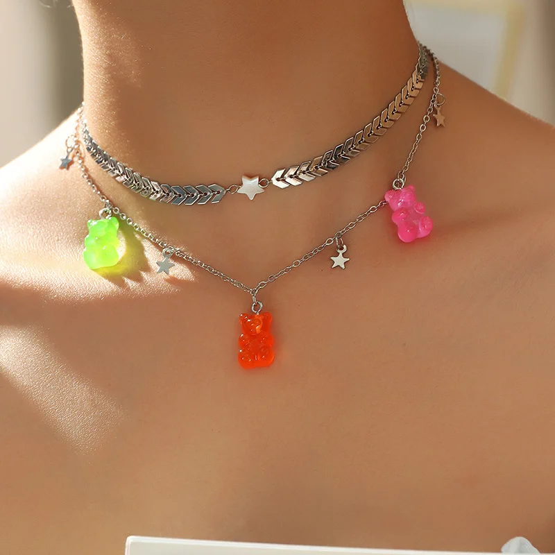 

New Handmade Cute Gummy Cartoon Bear Chain Layer Necklace Candy Color Pendant Ladies Ladies Daily Jewelry Party Gift Choker