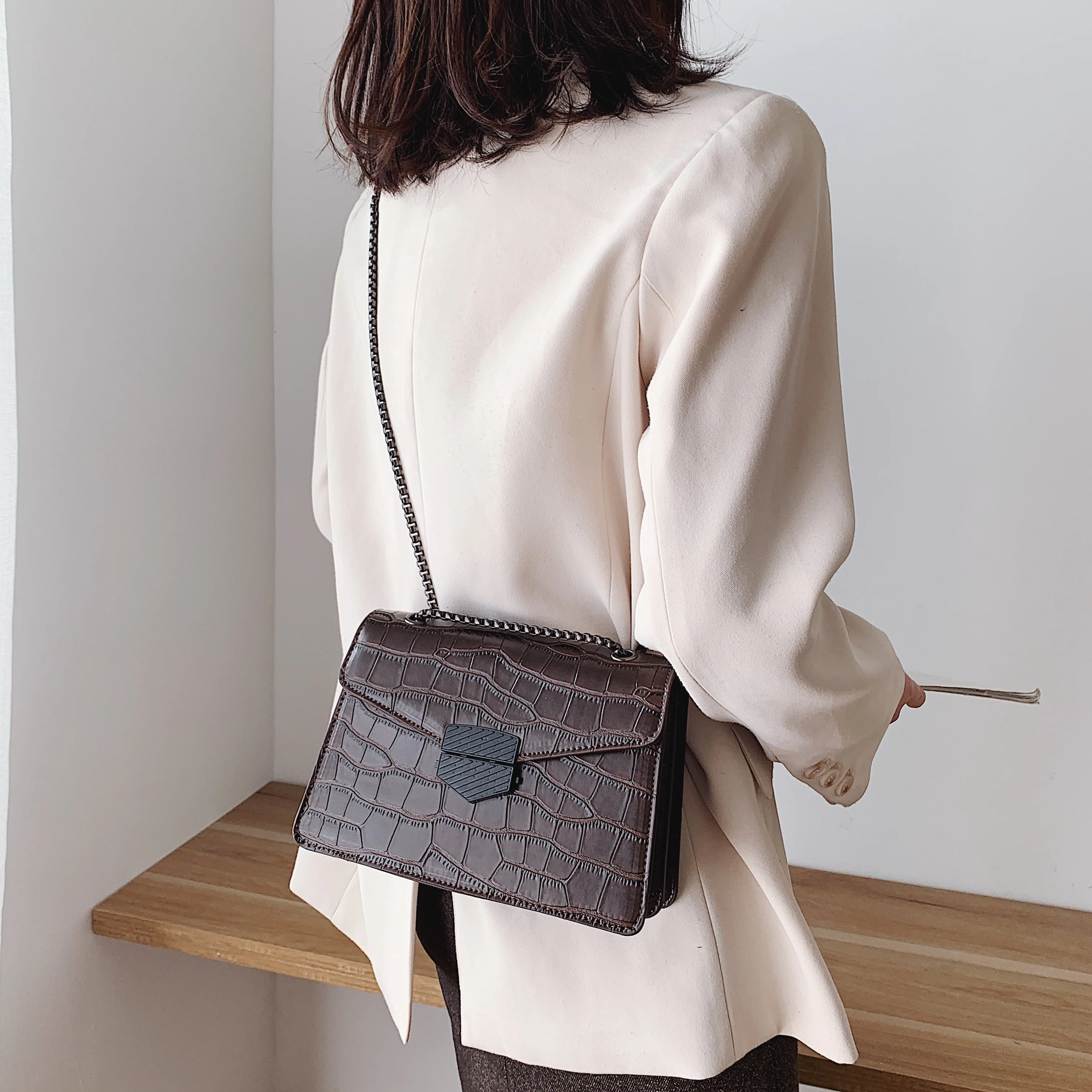 Женские сумки дизайнерские через плечо из искусственной кожи для женщин