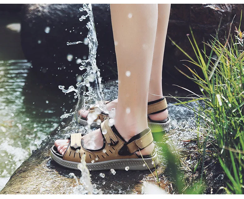 

Genuine Leather Summer Sandals Breathable Men Beach Sandals Luxury Quality Comfortable Men Slippers Shoes