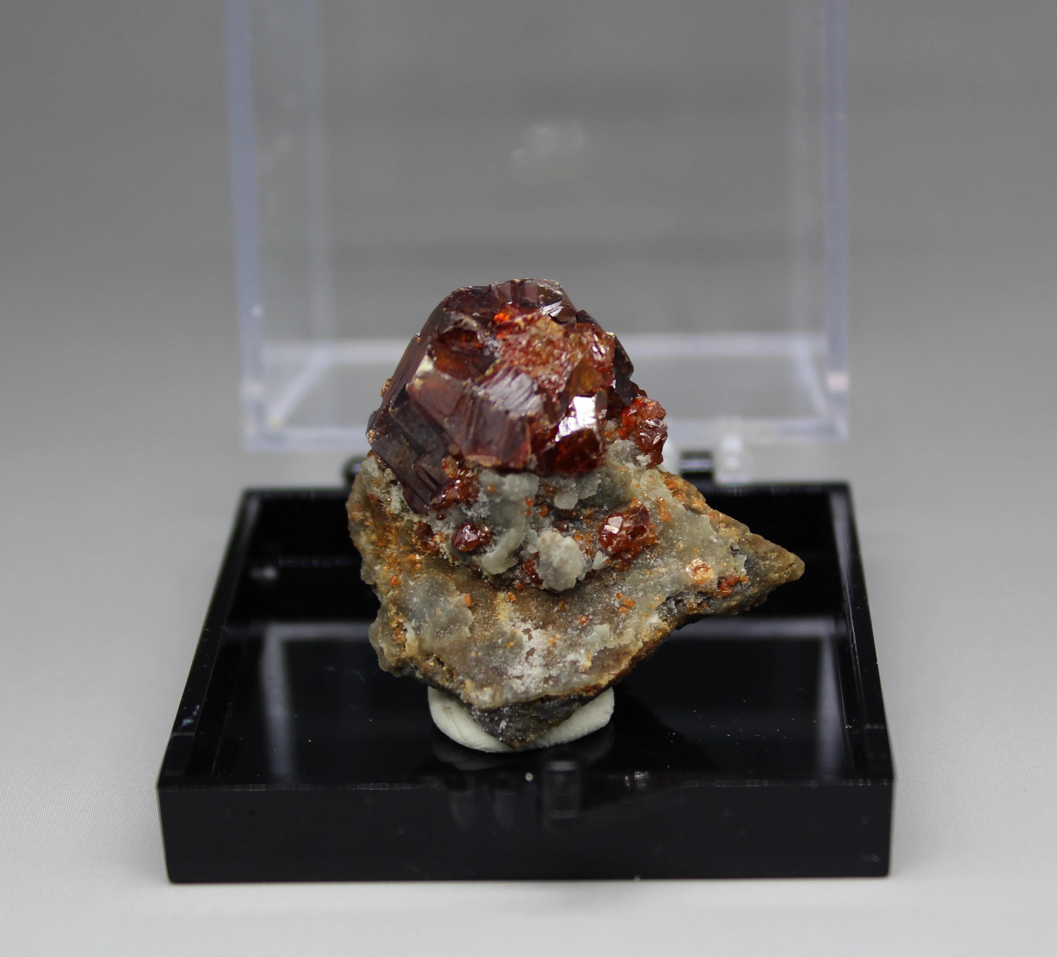 

100% Natural rare sphalerite mineral specimens stones and crystals quartz crystals healing crystal box size 5.2 cm