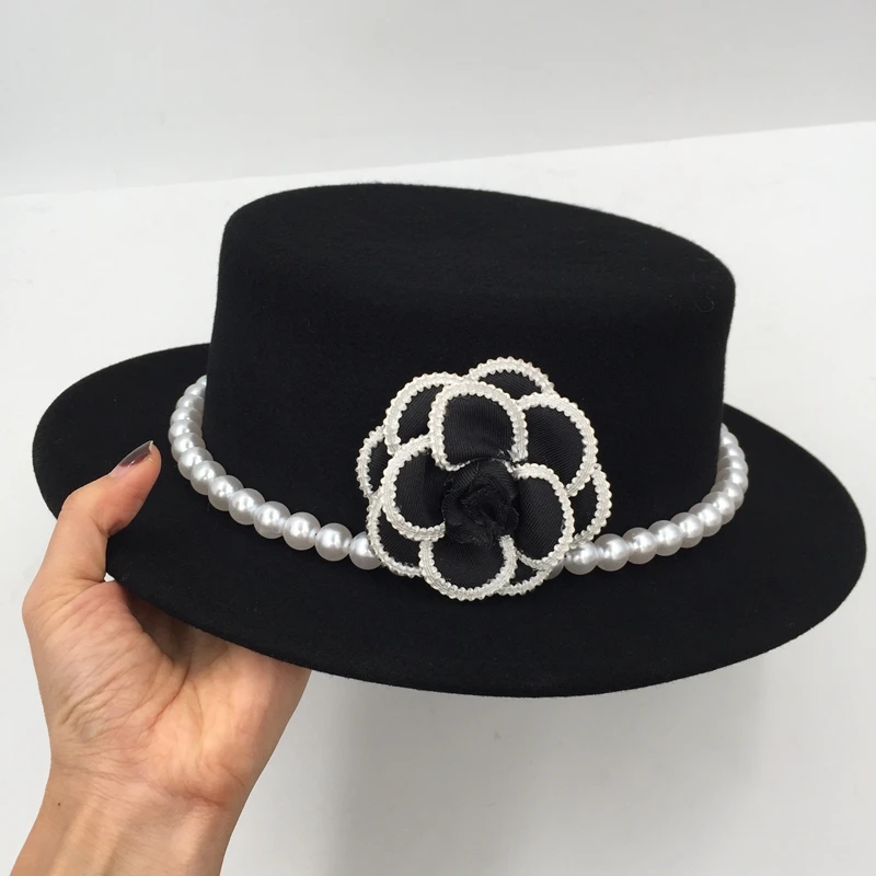 winter wool hat for women Socialite hat female English French pearl flower ceiling short