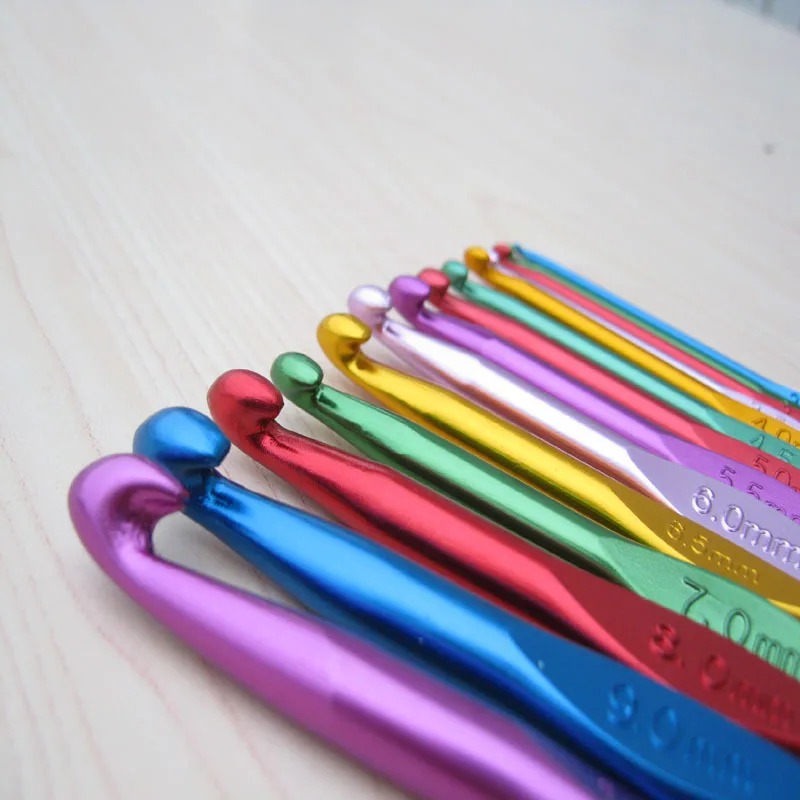 

Crochet Hooks Knitting Needles Weave Craft 2mm 2.5mm 3.5mm 4mm 4.55mm 5mm 6mm 6.5mm 7mm 8mm 9mm 10mm 12mm 15mm 18mm 20mm