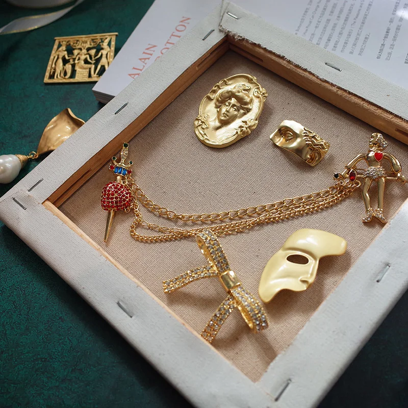 

Креативный ретро дворец египетского фараона в стиле барокко для мужчин и женщин аксессуары для одежды для вечеринки Броши праздничный пода...