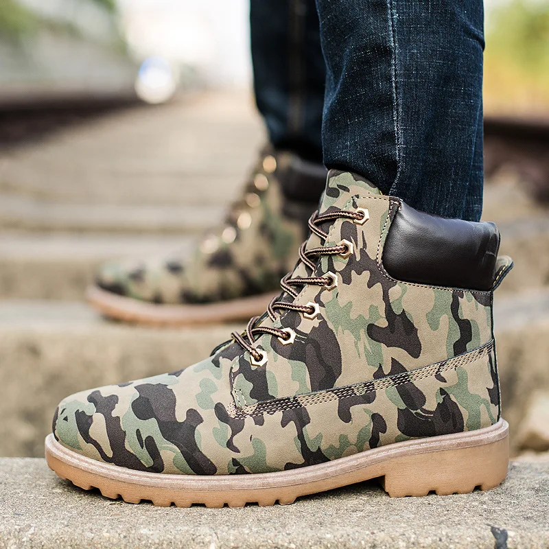 

Men's Winter Autumn Winter Boots High Top Camouflage Military Men Snow Boots Ankle Waterproof Working Fur Plus Male Shoes