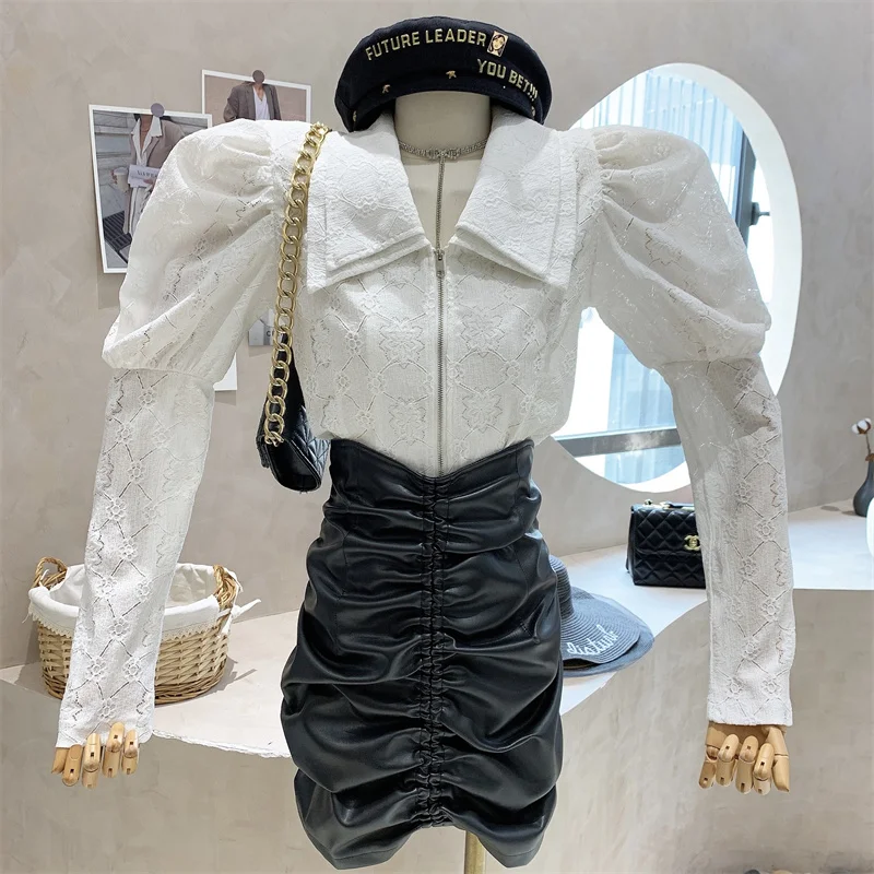 

Нишевый дизайн, новая женская одежда, осень 2021, кружевная рубашка на молнии с длинным рукавом + плиссированная юбка из полиуретана с высокой ...