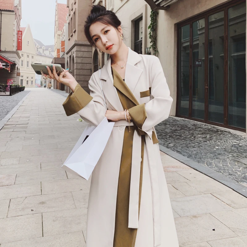 Женская бежевая куртка-ветровка средней длины весна-осень Новинка контрастные