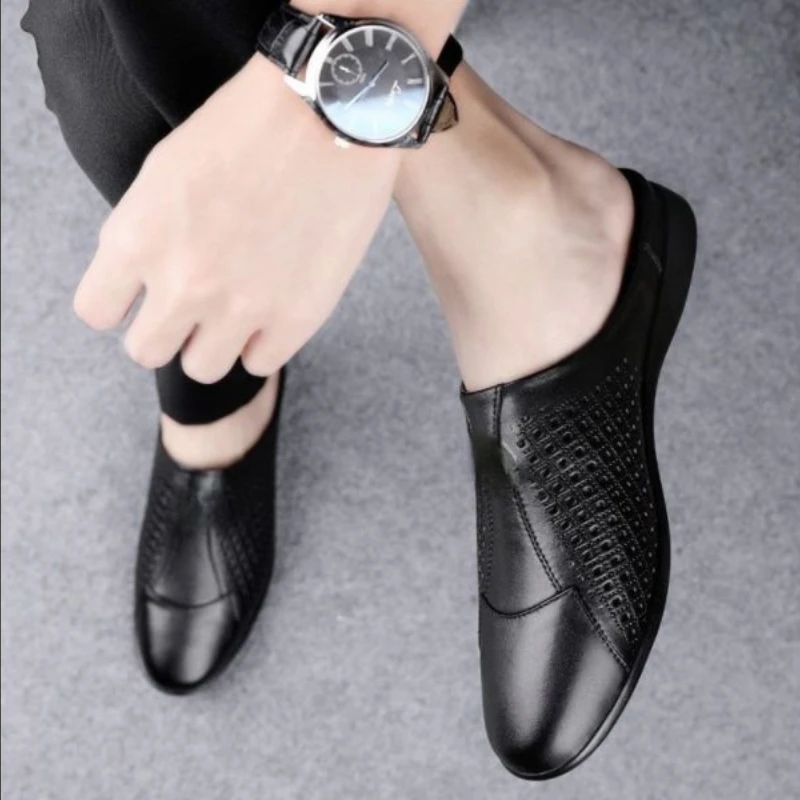 

2021 Summer New Men's Shoes Fashion Leisure Hollow Pu Classic Simple Baotou Half Sandals Comfortable Hot Selling Sandals KS087