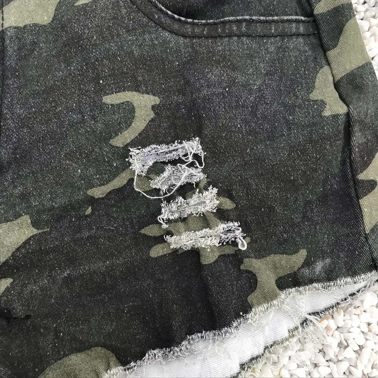 

Ladies Girl Camouflage Denim Jeans Low Waist Mini Nightclub Pole Dance Shorts Pants Women Slim Fit Military Zipper Pocket Shorts