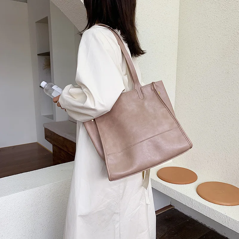 Новая Большая вместительная сумка осень и зима 2019 Женская модная простая