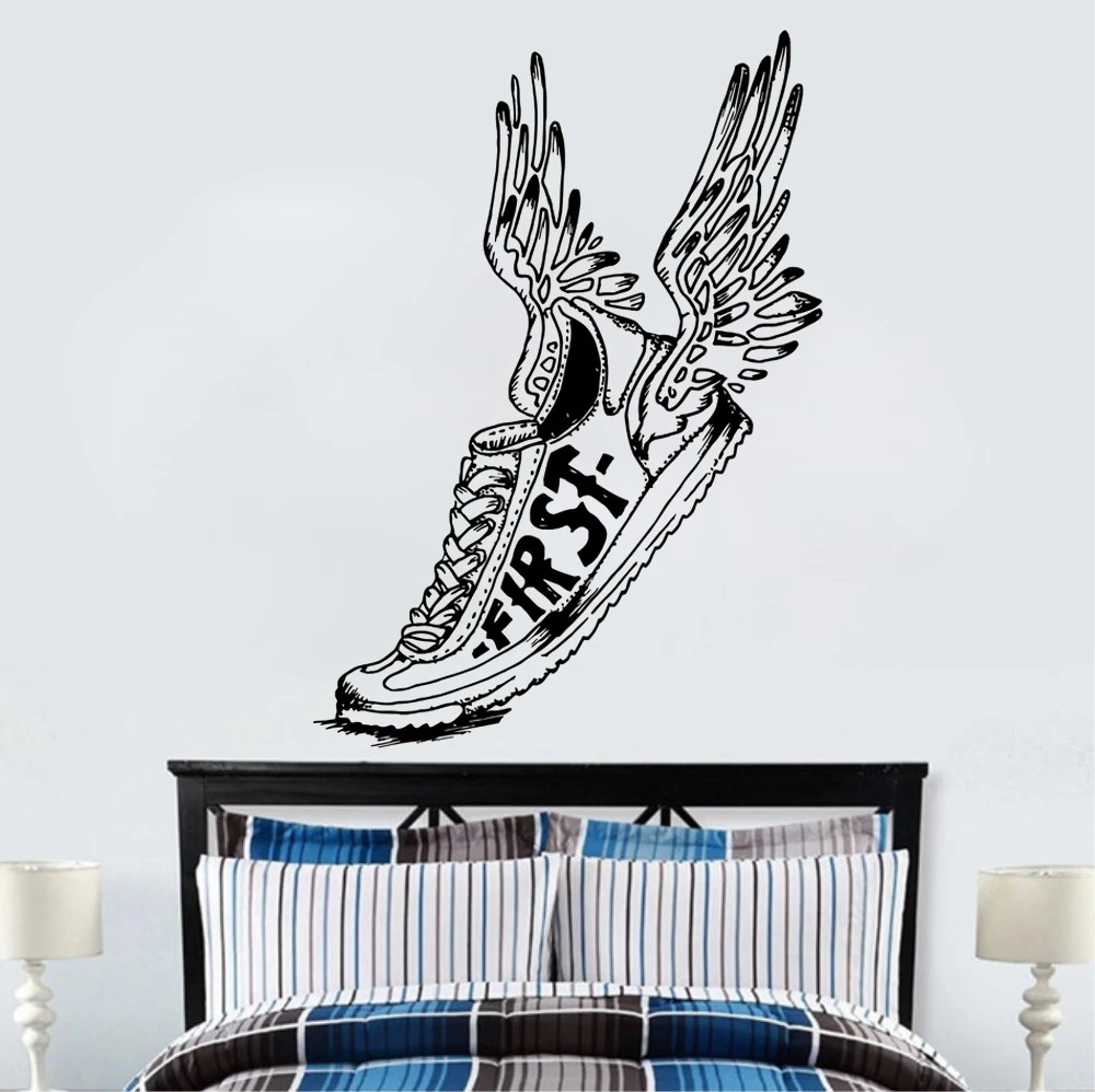 

Art Wall Sticker Sports Shoe Winged First Running Fly Decoration Vinyl Art Removeable Poster MOdern Mural Jogging Decal LY162