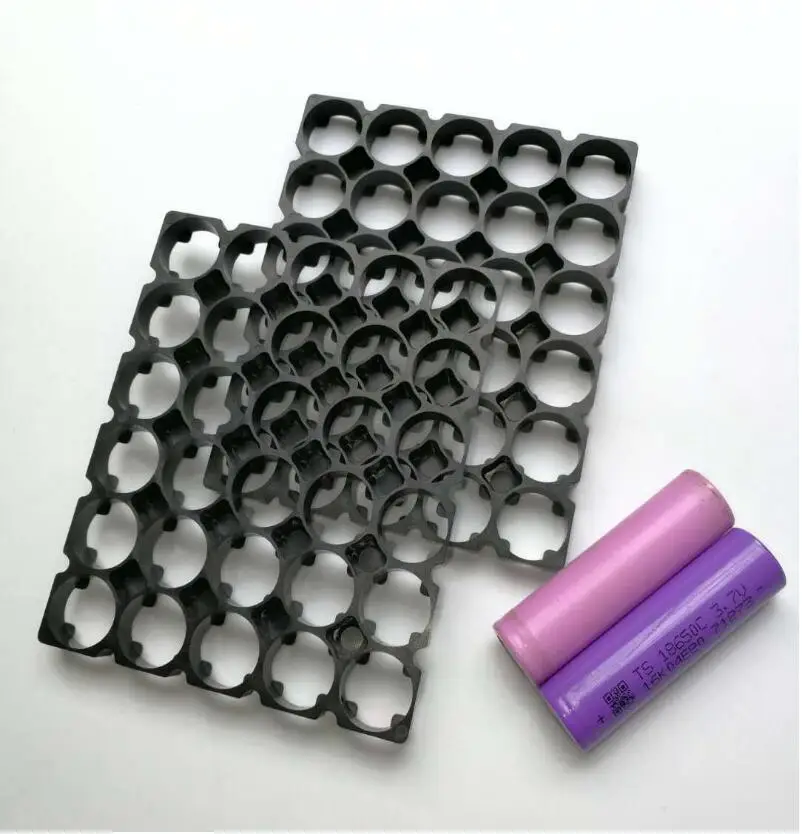

300pcs/lot MasterFire 5*6 18650 Batteries Spacer Radiating Holder Bracket Black Plastic Battery Storage Box Holder Brackets