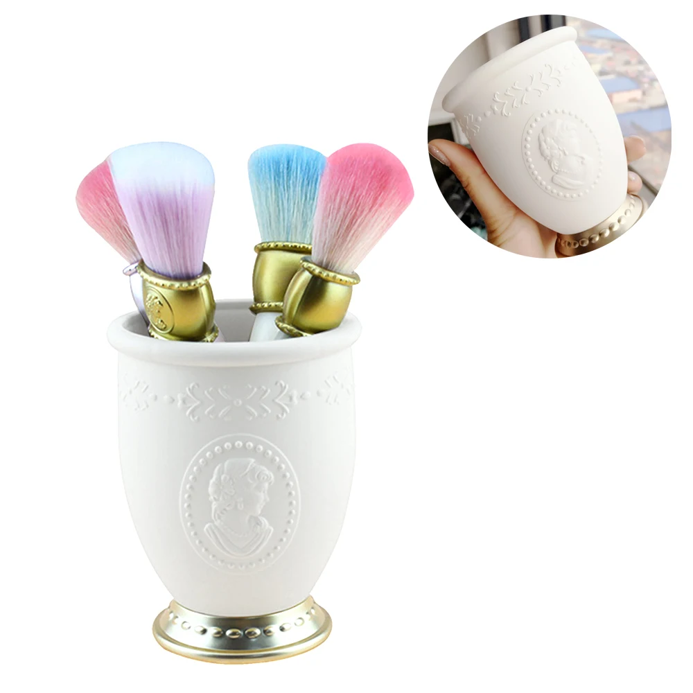 

Embossed Makeup Brush Tube Lady Makeup Brush Storage Bucket Makeup Tool Storage Bucket Cosmetic Organizer Makeup Brush Holder