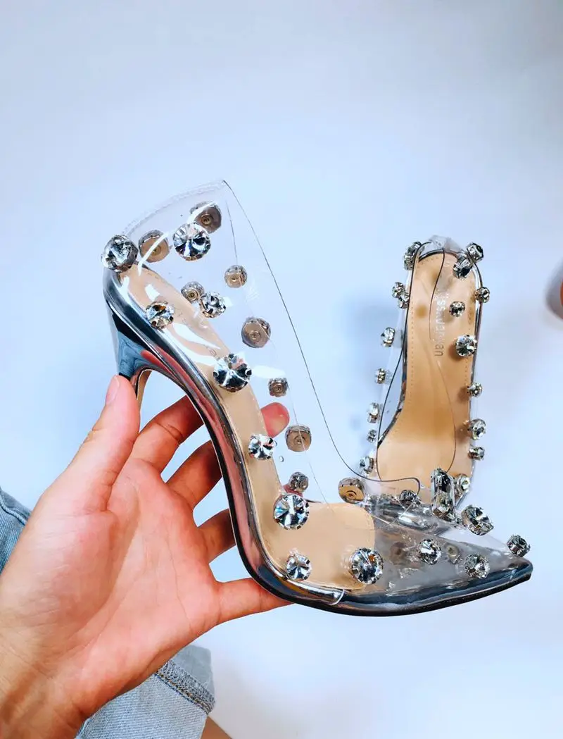 

The factory directly provides pointed autumn new silver women's banquet shoes, high heels, large 42 Transparent shoes