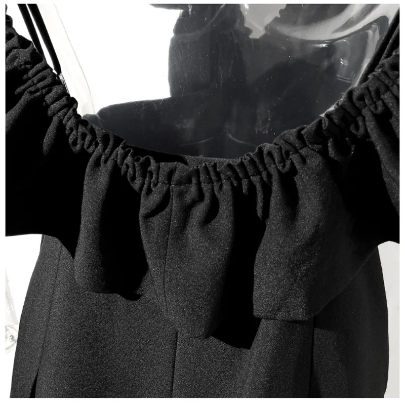 

[EAM] Women Black Rhinestone Ruffles Mini Dress New V-Neck Sleeveless Loose Fit Fashion Tide Spring Summer 2021 1DD9770