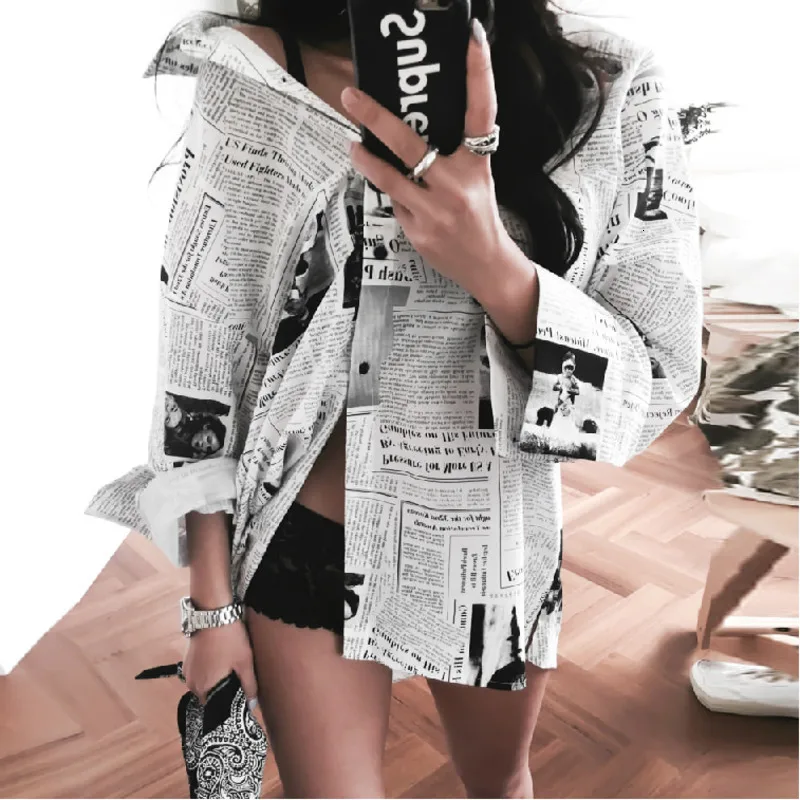 LANMREM одежда/2020 Новая мода длинный рукав черный белый письмо газета печати