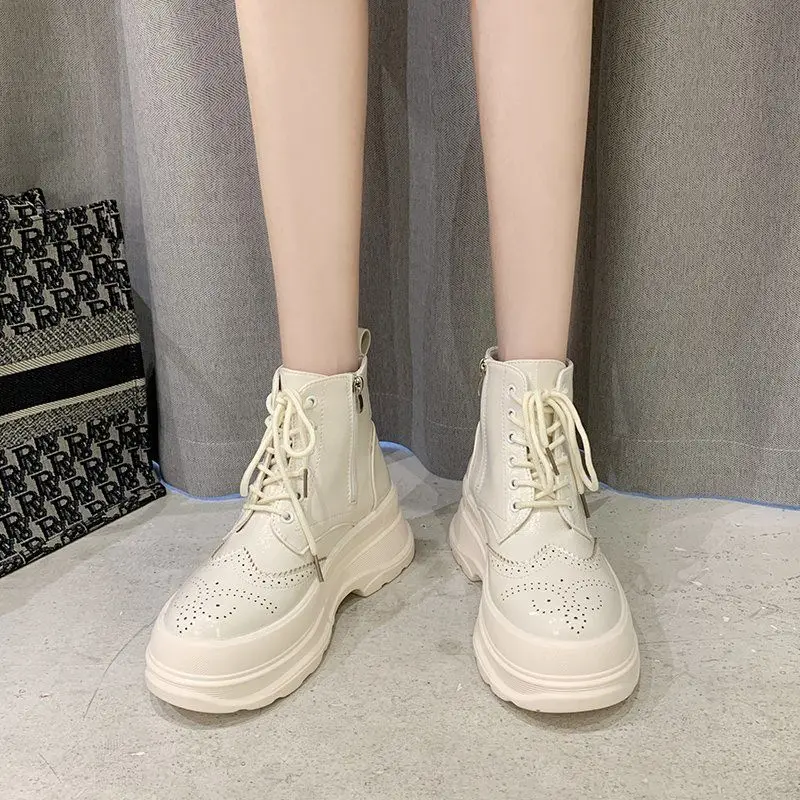 

Leather Ankle Boots For Women's Autumn Boots Woman 2020 Fashion Platform Shoes Woman Booties Black Rubber Bottine Femmes Bottes