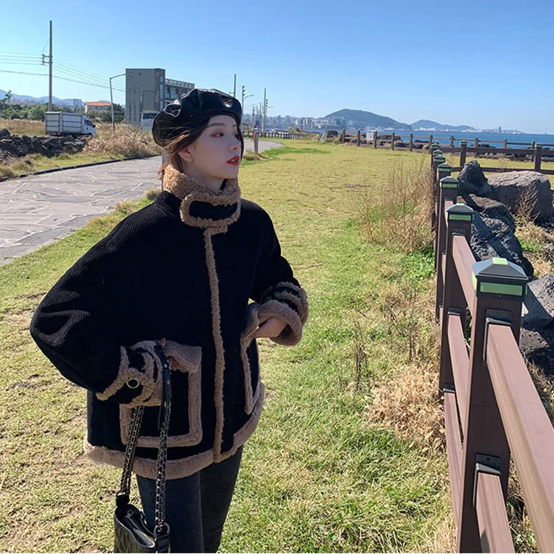 Vintage Faux Fur Coats Black Thick Lamb Fur Coats Streetwear Women Stand-up Collar Fur Cropped Jacket Corduroy Winter Clothes