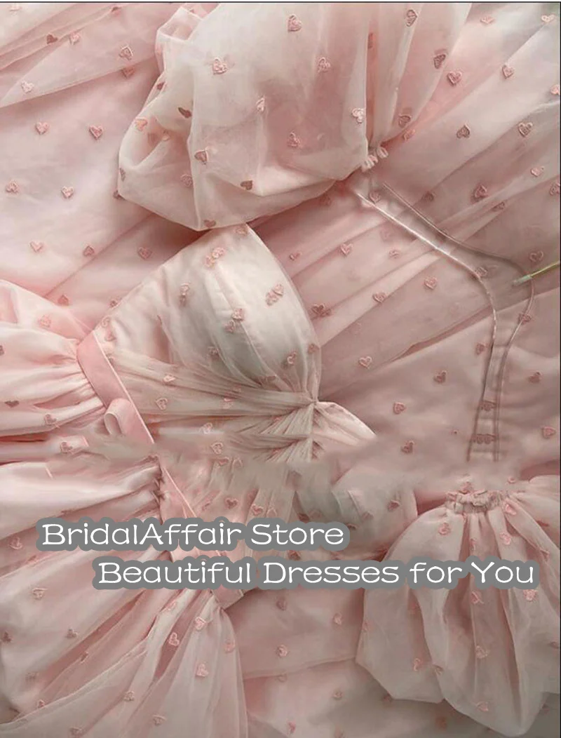 Свадебное платье BridalAffair розового цвета в стиле А-силуэт с горошкой, с открытым вырезом сердечком, короткими рукавами, формальное платье из фатина с бантом, складками и вечерними платьями.