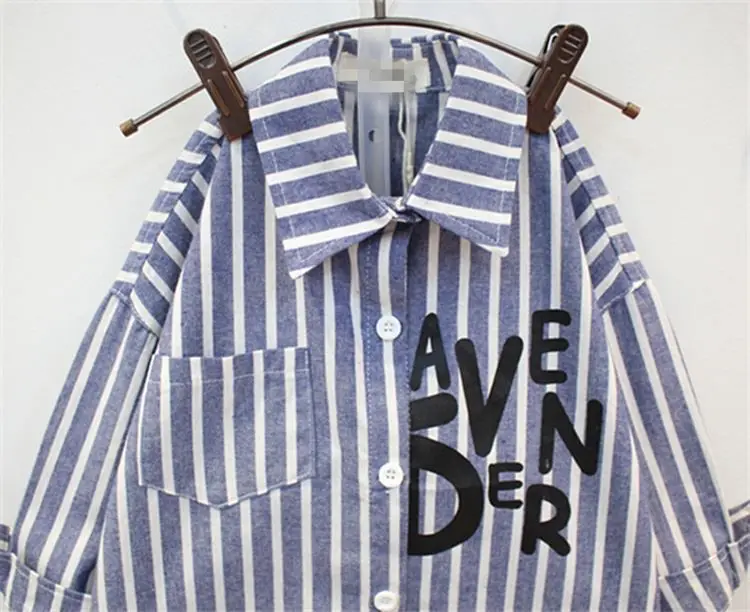 Новые рубашки для девочек и мальчиков на весну осень в Корейскую полоску длинные