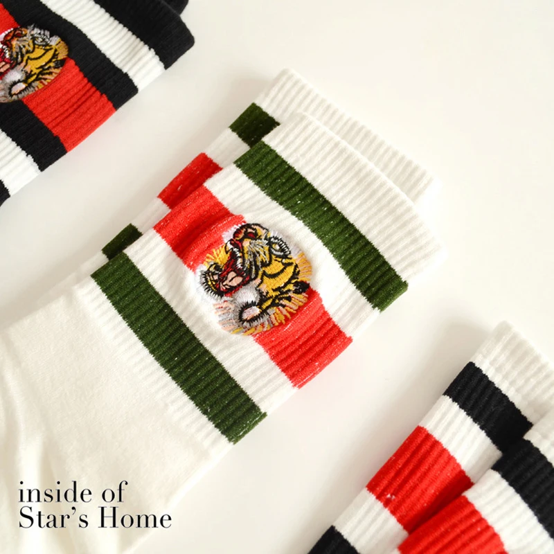 2 пар/лот унисекс для мужчин и женщин хлопковые носки Веселые черный белый цвет в