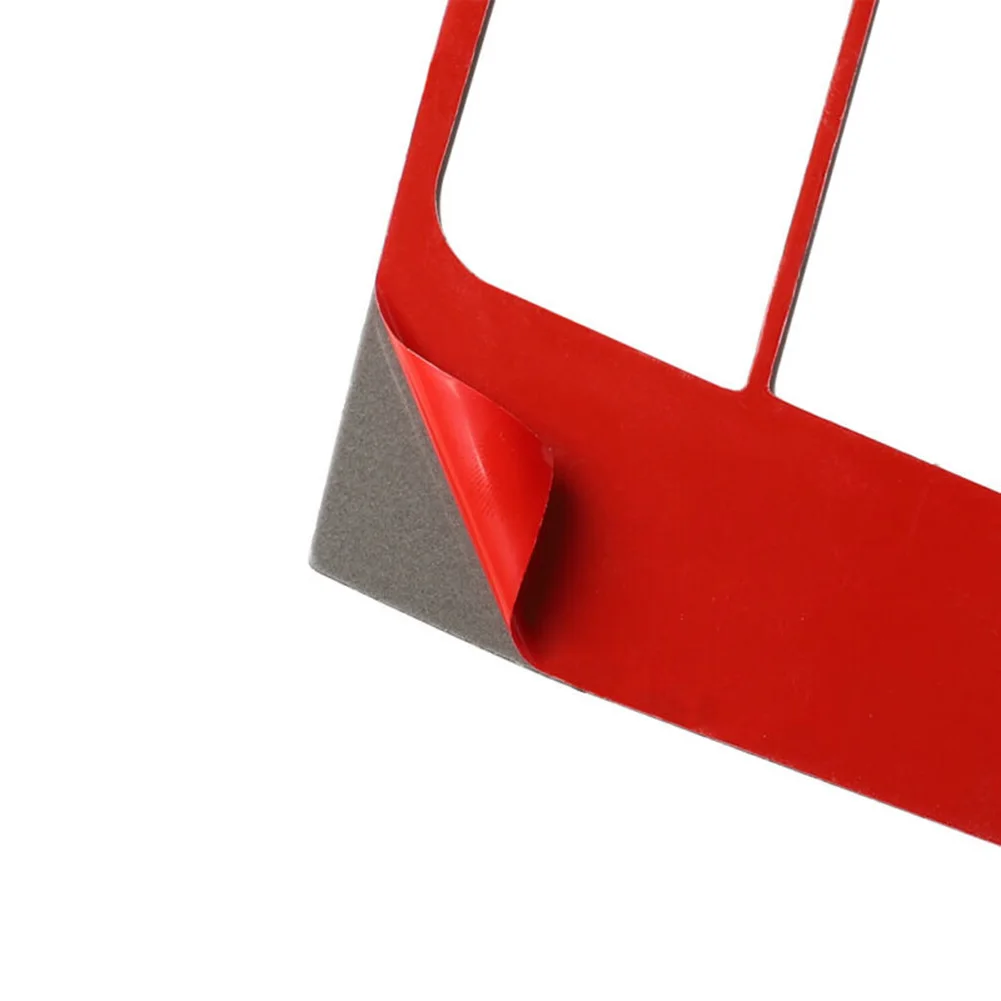 Совершенно новая и высококачественная внутренняя панель из углеродного волокна