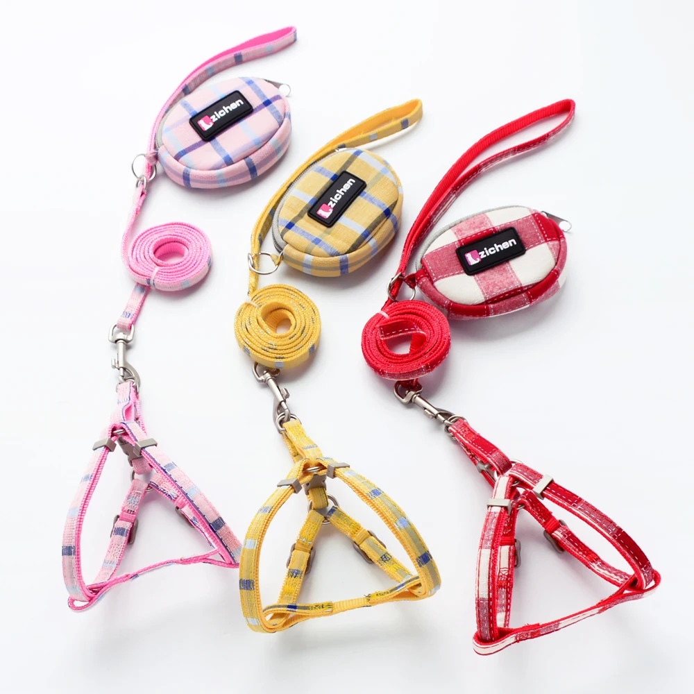 Клетчатый поводок для домашних животных в комплекте с кошельком мешком мусора