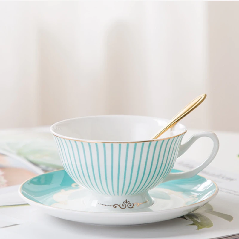 

Керамическая кофейная чашка Royal Horse в европейском стиле чайная чашка из фарфора креативная модная чайная чашка и Блюдце Посуда для напитков