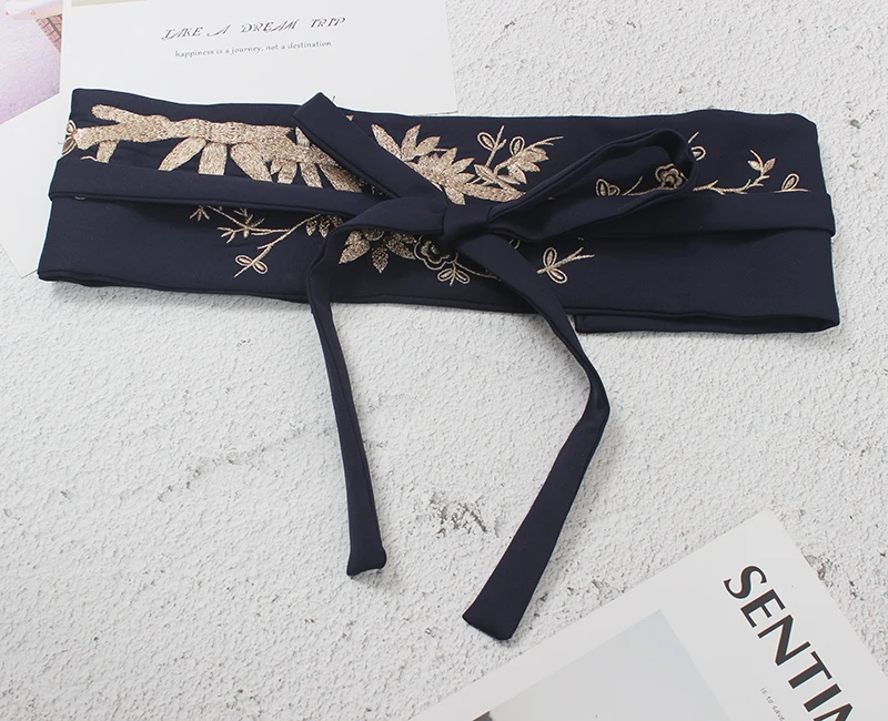 

Gold Universal Plum Bamboo Embroidered Han Clothing Decoration Wide Waist Seal Tie Knot Art National Ancient Wind Bundle Waist