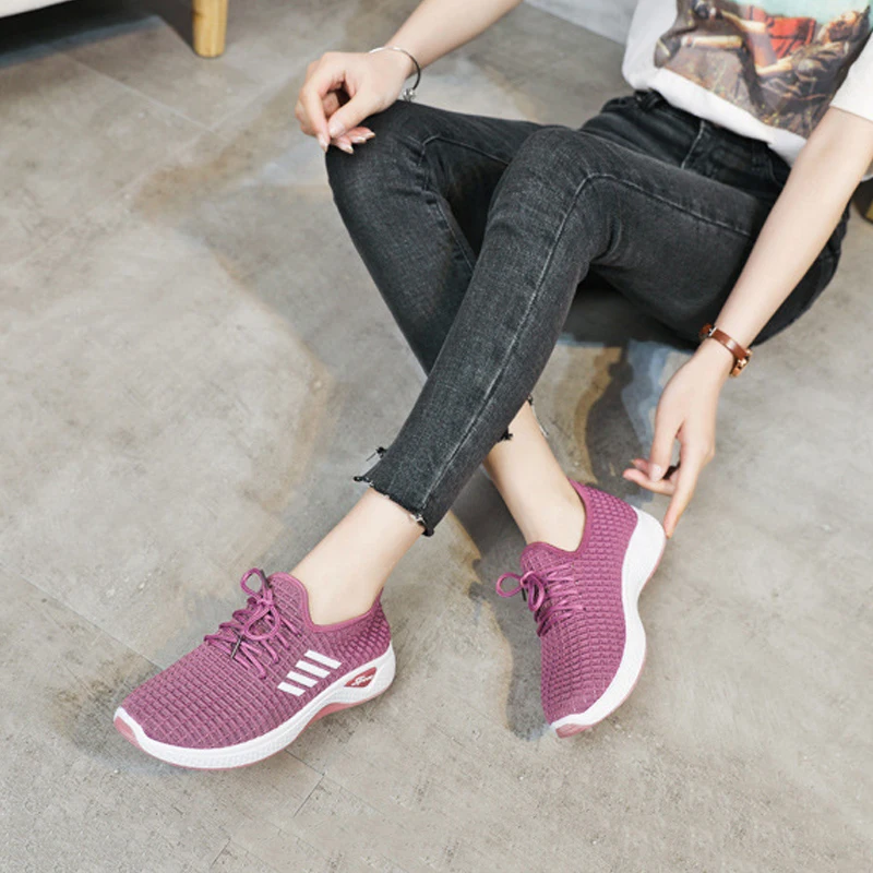 

Women Sports Shoes Comfortable Tennis Shoes Lace-up Mesh Sneakers Fashion Casual Sports Shoes Running Breathable Sneakers Summer