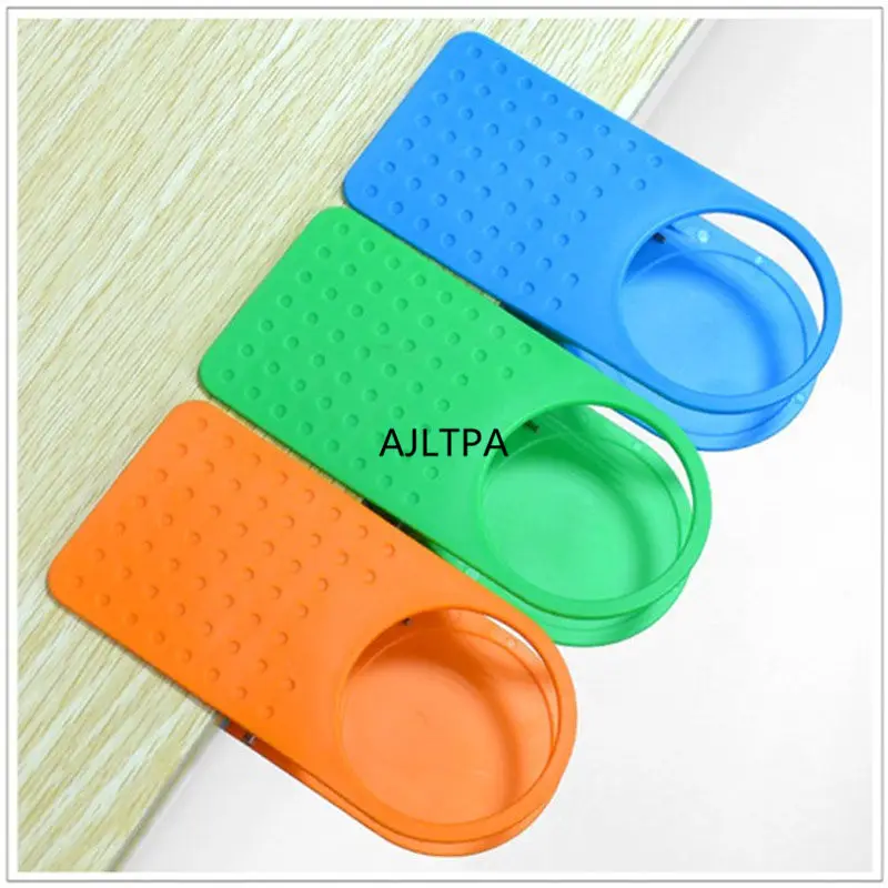 

50pcs/lot Fashion Cup Coffee Drink Holder Clip Use Home Office Desk Universal Mug Bottle Holder Clip On Stand Grip YT0075
