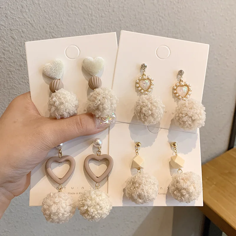 

Net Red Autumn and Winter Hair Earrings Female South Korea 2020 New Tidal Port Ethos Suitable for Winter Earrings for Women