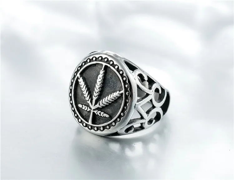 

Maple Leaf Men's Fashion Personality Ring 925 Silver Punk Personality Ring Fine Jewelry Accessories Boyfriend Gift 2021 Trend