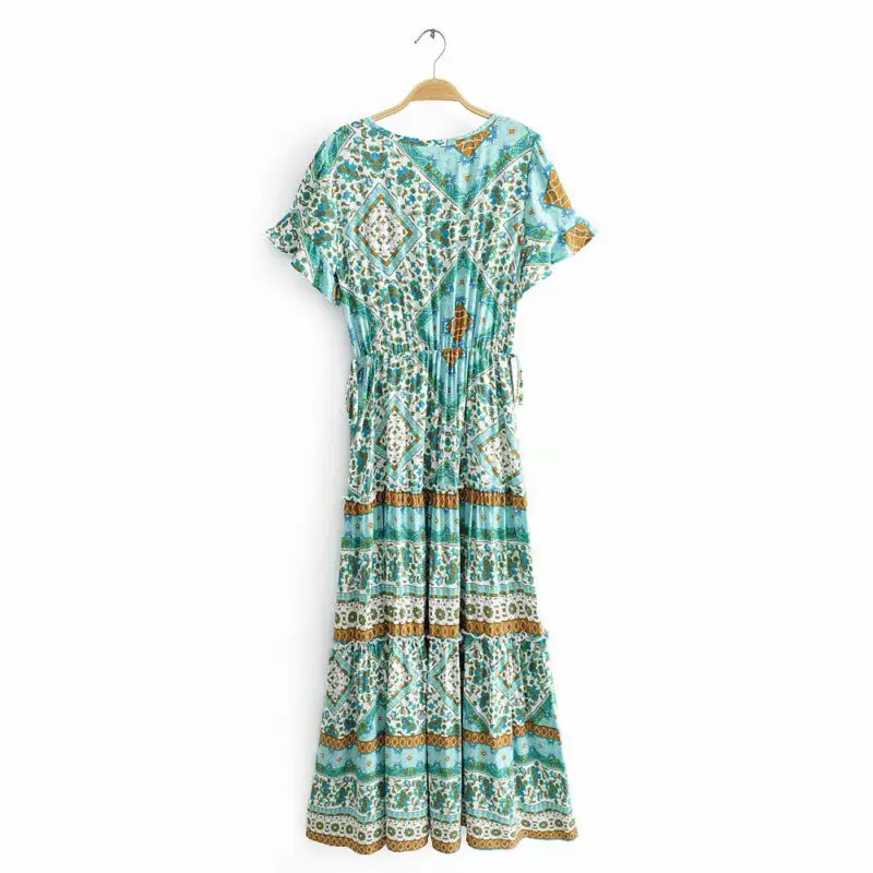 Модное женское платье трапециевидной формы с цветочным принтом и глубоким