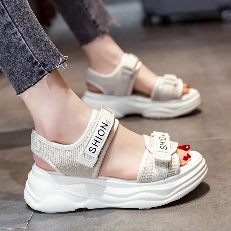 

Beach Sandal Woman Luxury Suit Female Beige All-Match Shoes Lady 2021 Clogs With Heel Black New Thick Fashion Sports Summer Girl