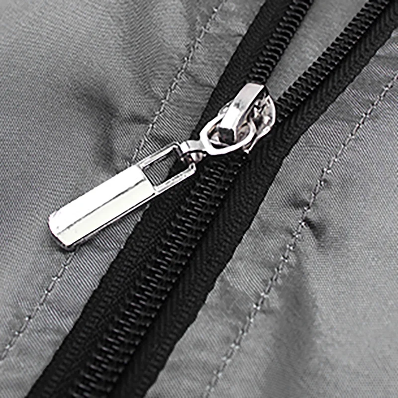 

Hair Stylist Jacket Waterproof Long Sleeve Hairdresser Smocks with Zipper Barber Shop Apron Perm Dyeing Overalls