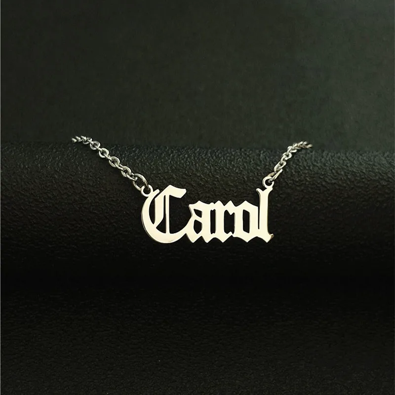 Готическая индивидуализированная цепочка с дизайном в виде старого английского